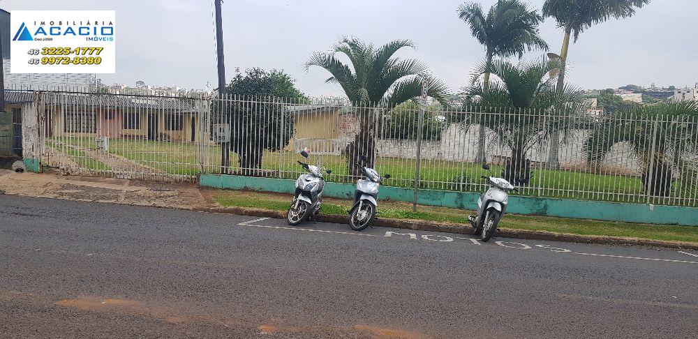 VENDE-SE TERRENO NO BAIRRO INDUSTRIAL