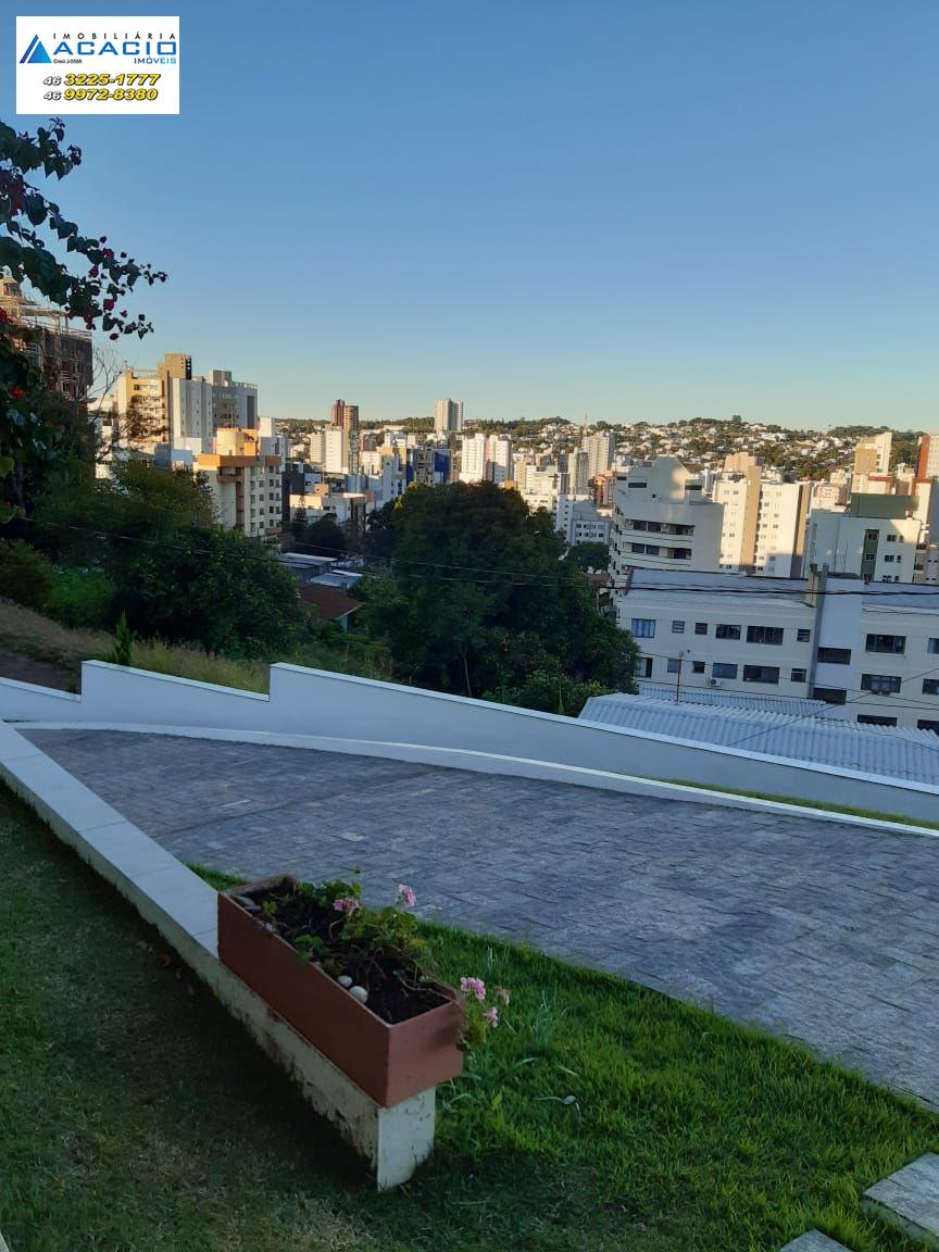 VENDE-SE CASA ALTO PADRÃO EM PATO BRANCO-PR