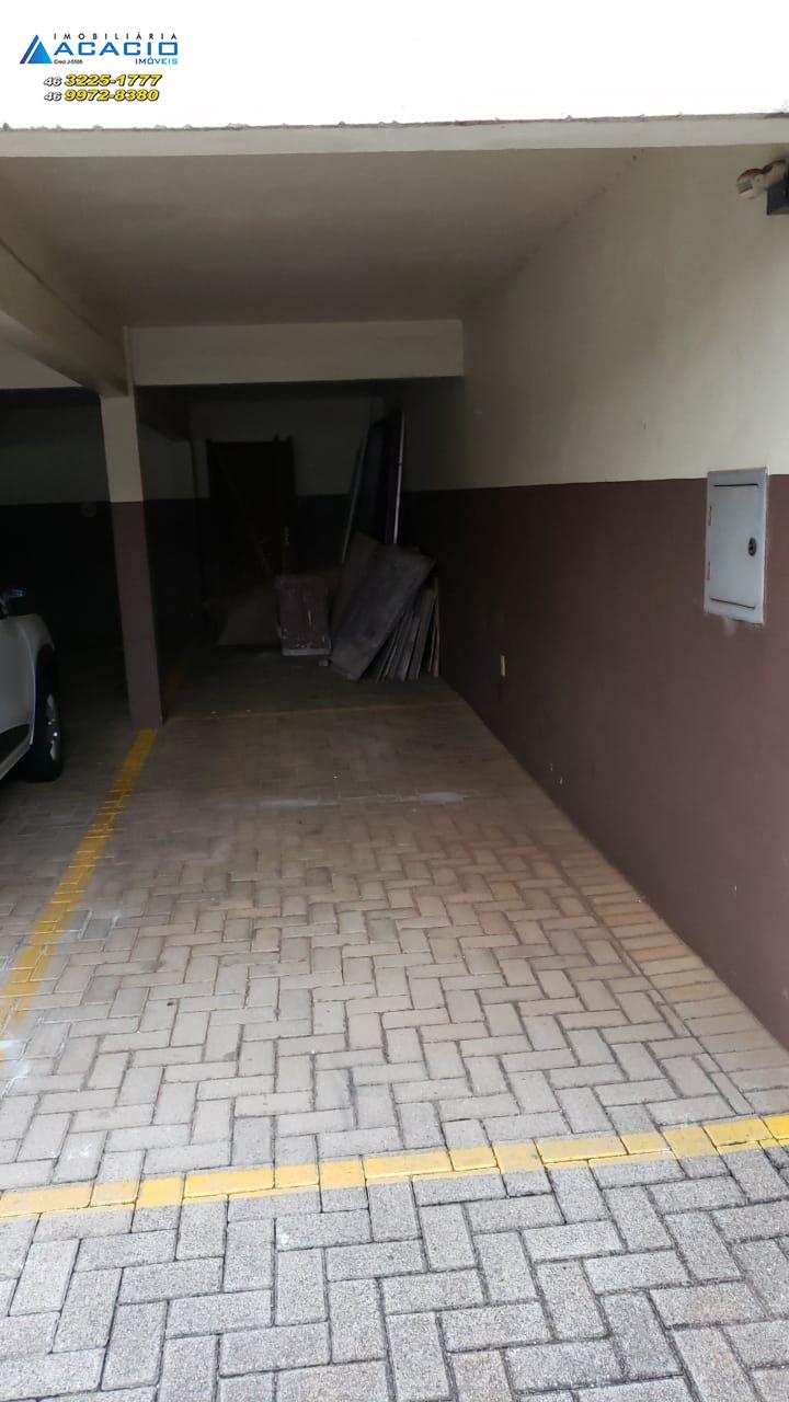 VENDE-SE APTO NO ED. MARIA ANGÉLICA