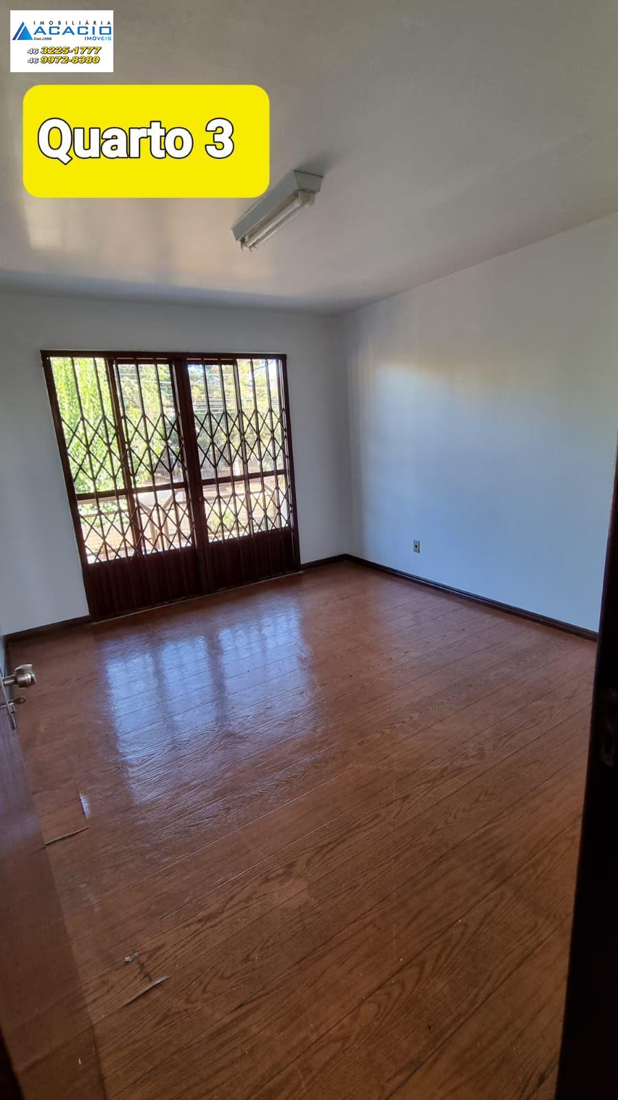 VENDE-SE CASA DOIS PISOS BAIRRO SANTA TEREZINHA EM PATO BRANCO...