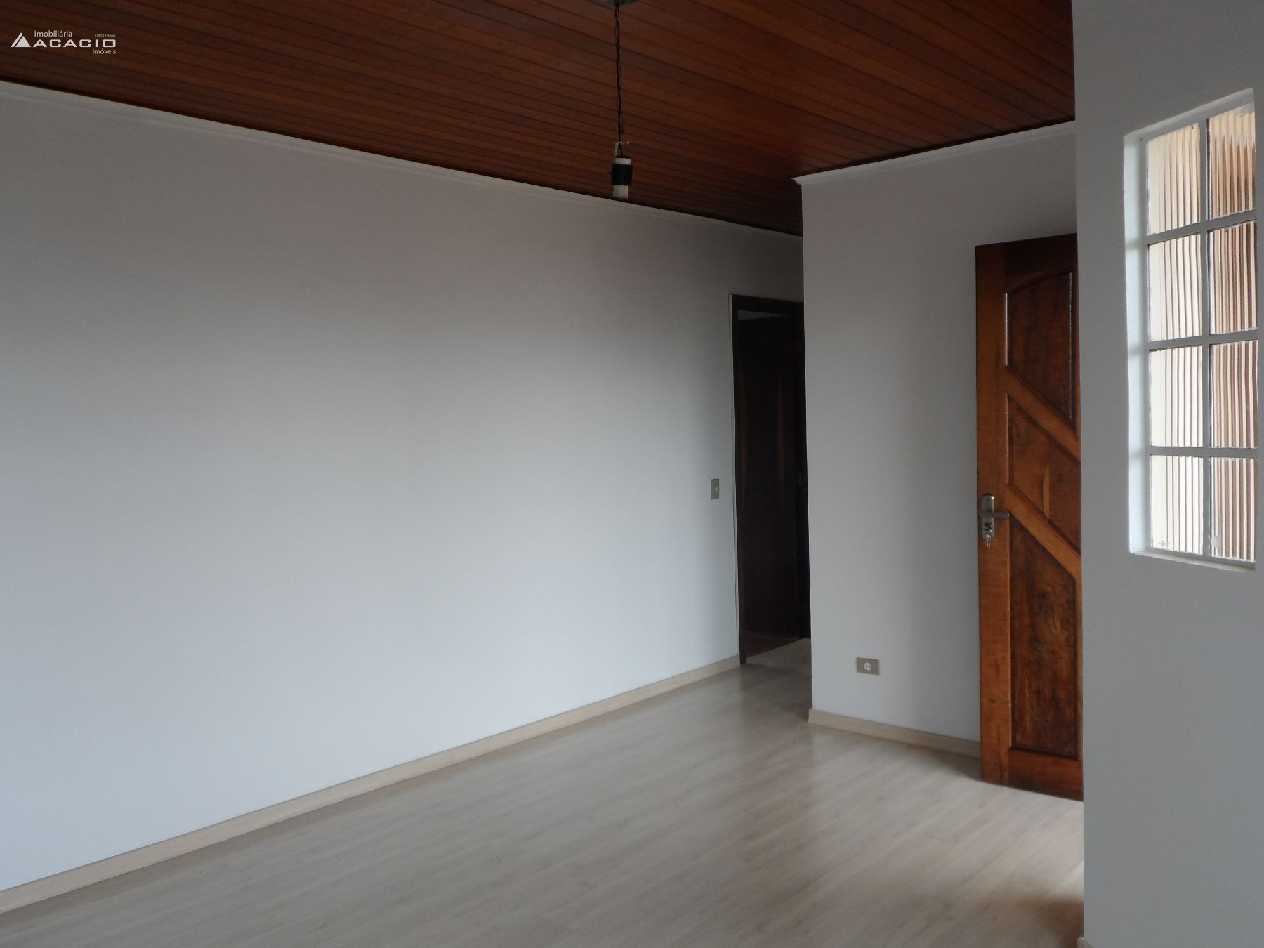VENDE-SE CASA NO BAIRRO SÃO CRISTÓVÃO