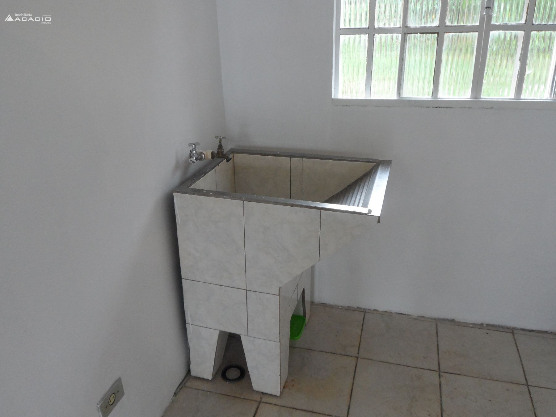 VENDE-SE CASA NO BAIRRO SÃO CRISTÓVÃO