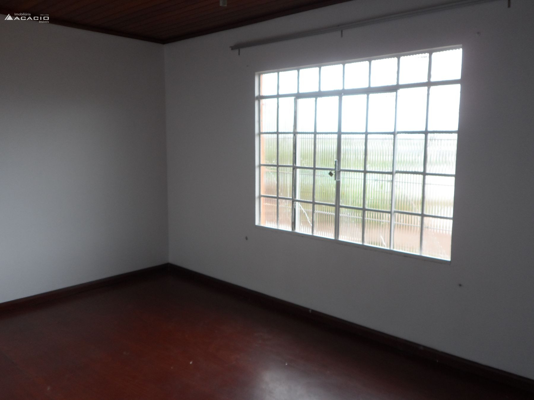 VENDE-SE CASA NO BAIRRO SÃO CRISTÓVÃO
