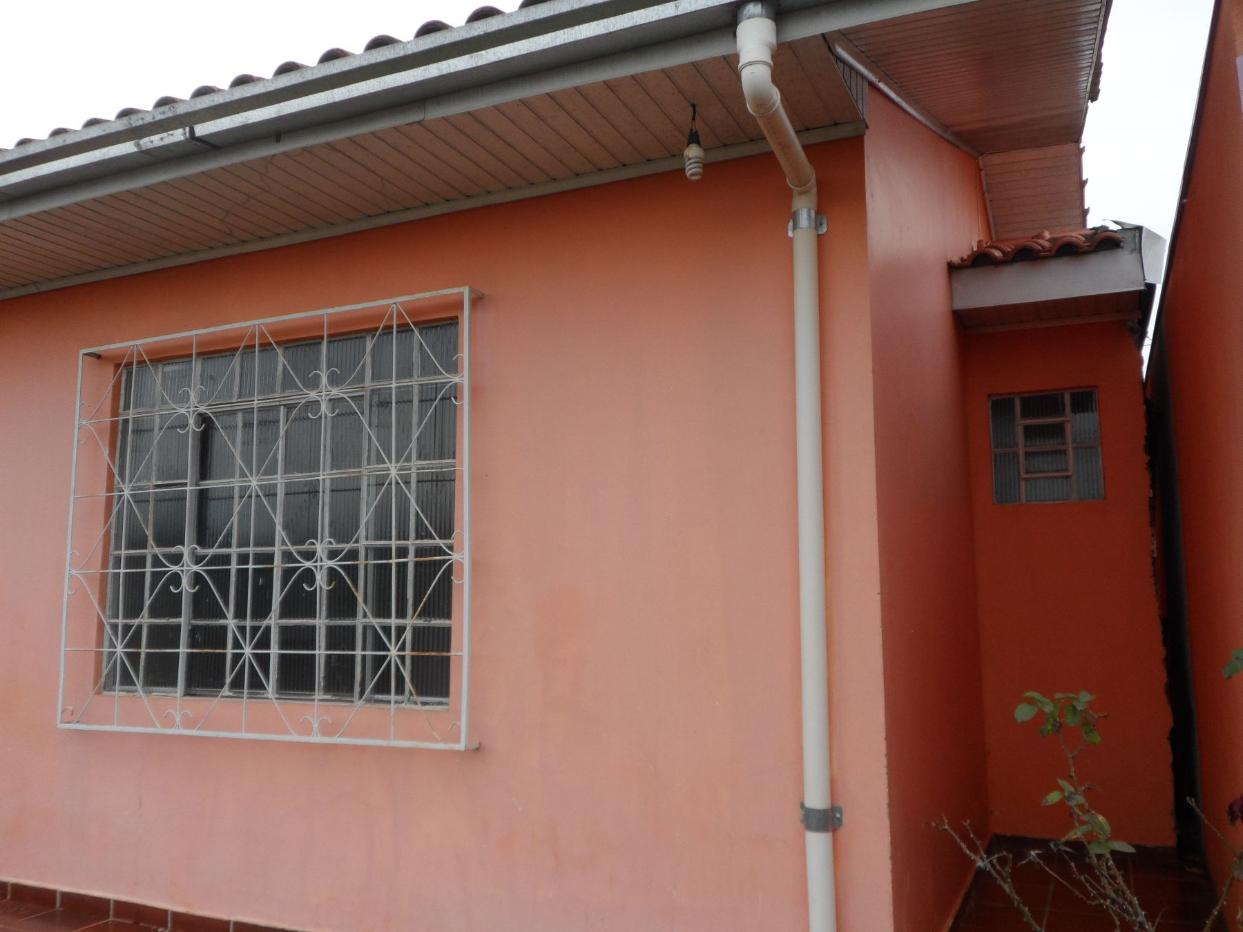 VENDE-SE CASA NO BAIRRO SÃO CRISTÓVÃO