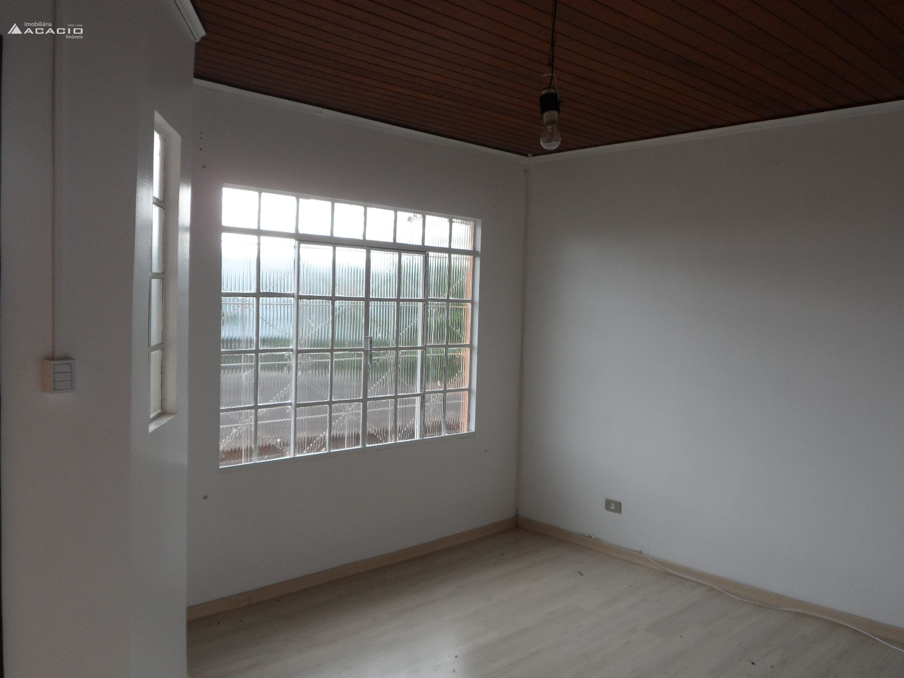 VENDE-SE CASA NO BAIRRO SÃO CRISTÓVÃO