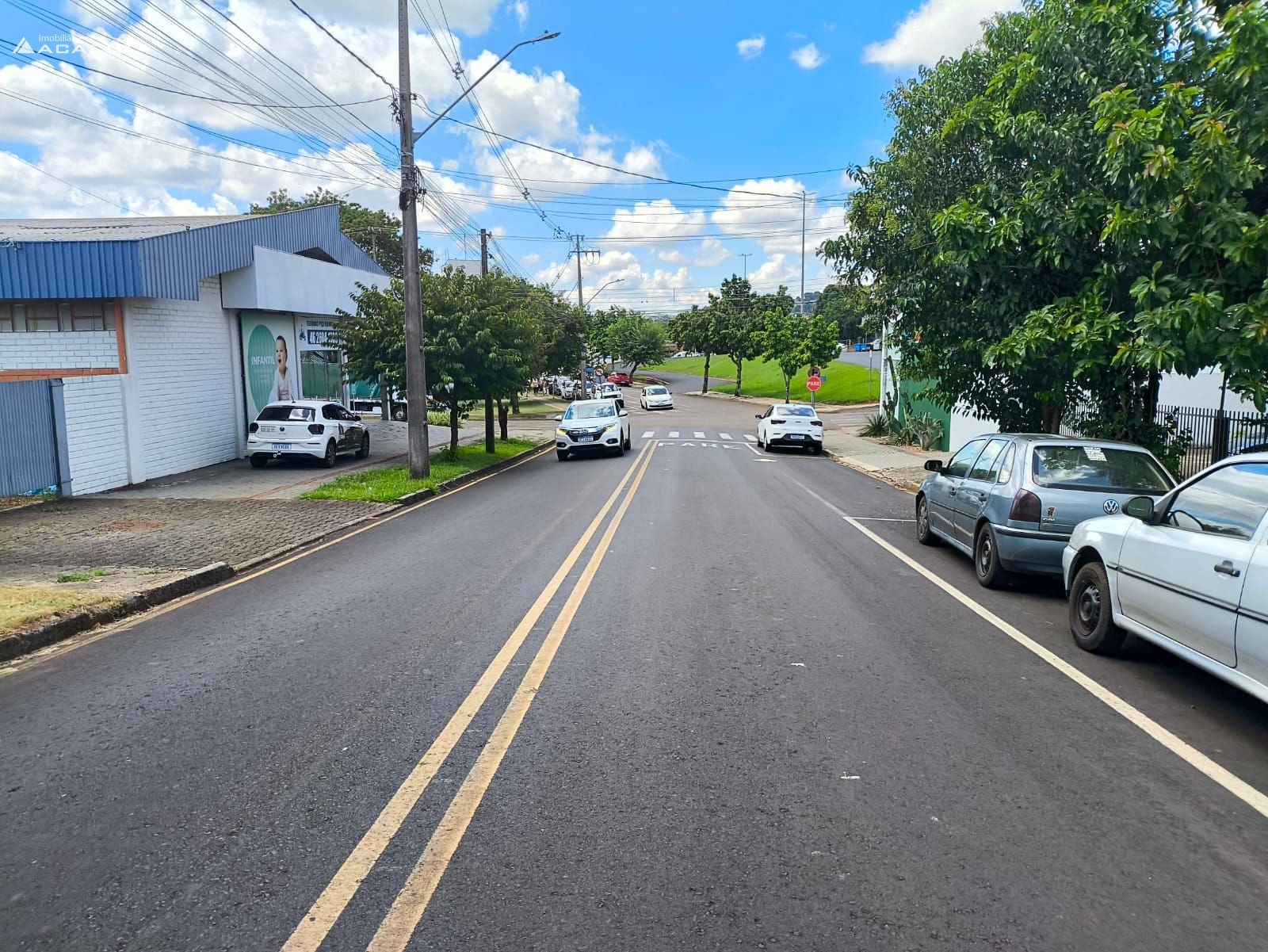 ALUGA-SE CASA NO BAIRRO ANCHIETA
