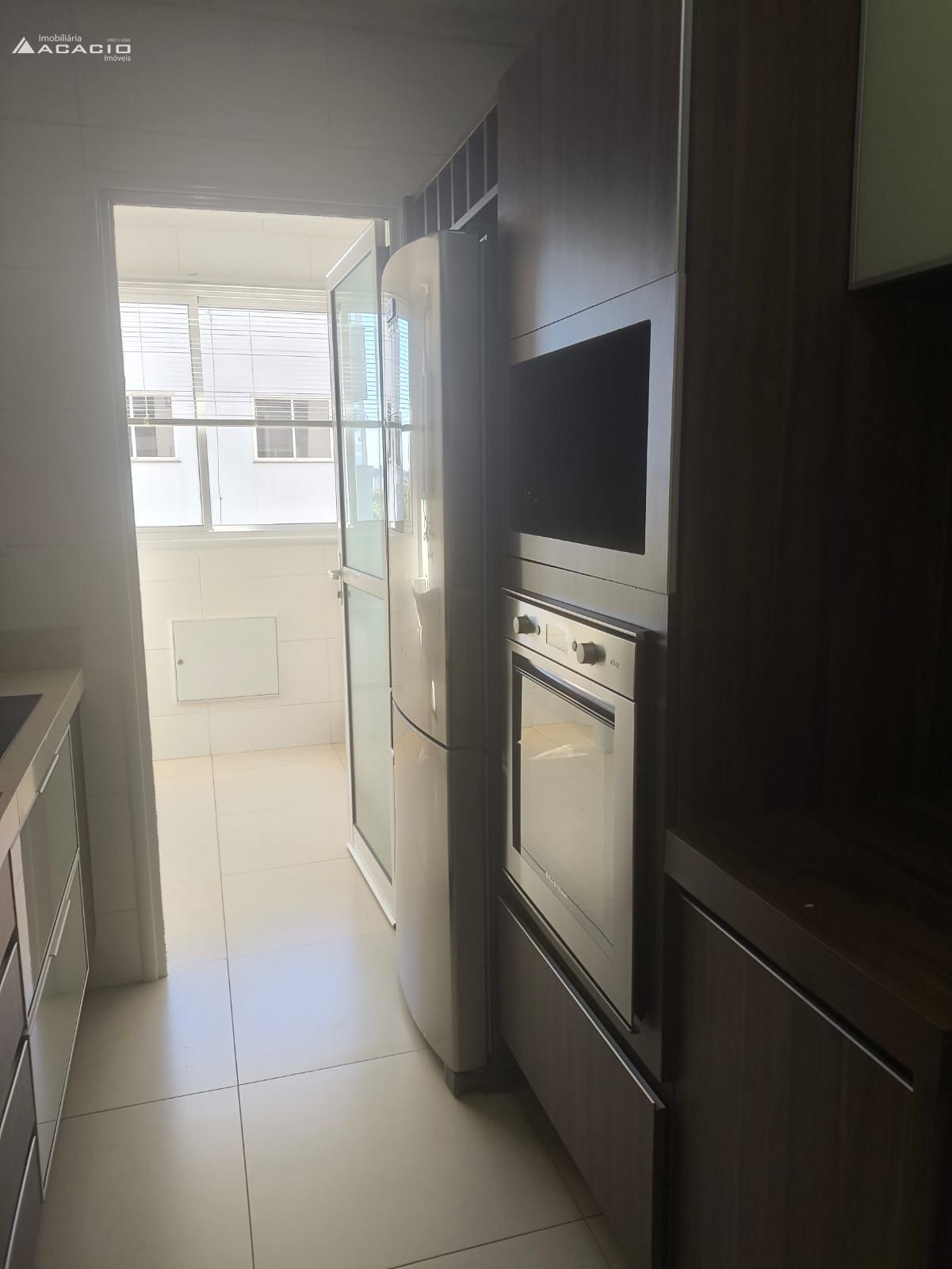 VENDE-SE APARTAMENTO NO BAIRRO LA SALLE