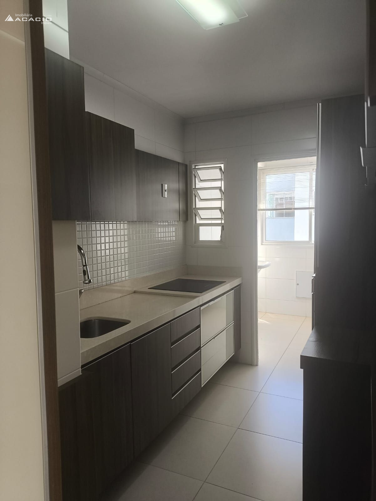 VENDE-SE APARTAMENTO NO BAIRRO LA SALLE
