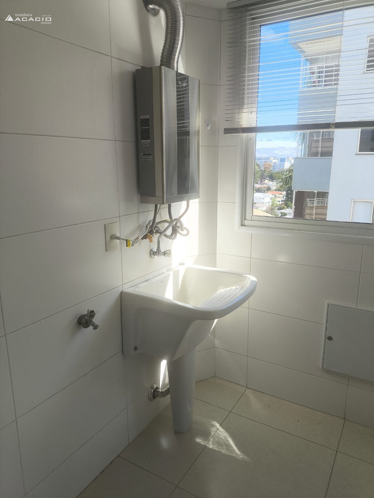 VENDE-SE APARTAMENTO NO BAIRRO LA SALLE