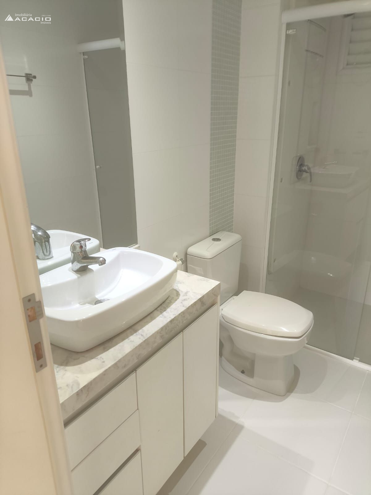 VENDE-SE APARTAMENTO NO BAIRRO LA SALLE
