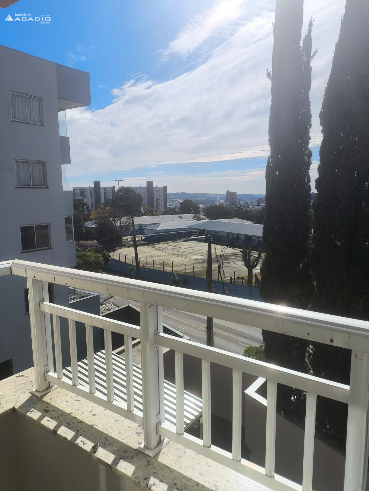 VENDE-SE APARTAMENTO NO BAIRRO LA SALLE