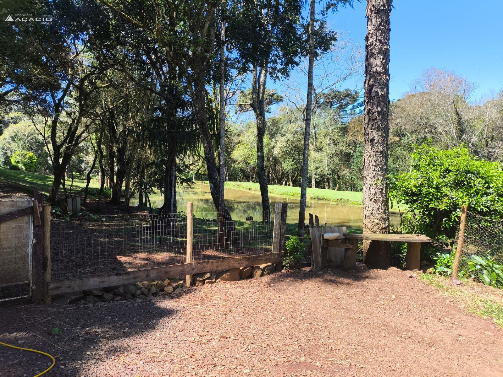 VENDE-SE CHCARA 10 KM DE PATO BRANCO/PR
