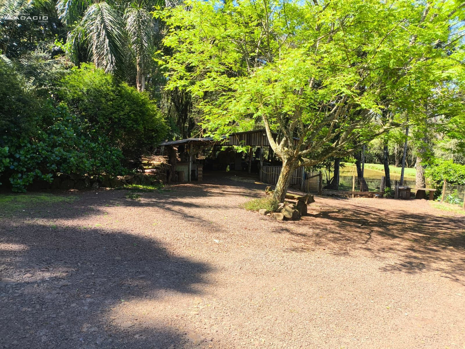 VENDE-SE CHCARA 10 KM DE PATO BRANCO/PR