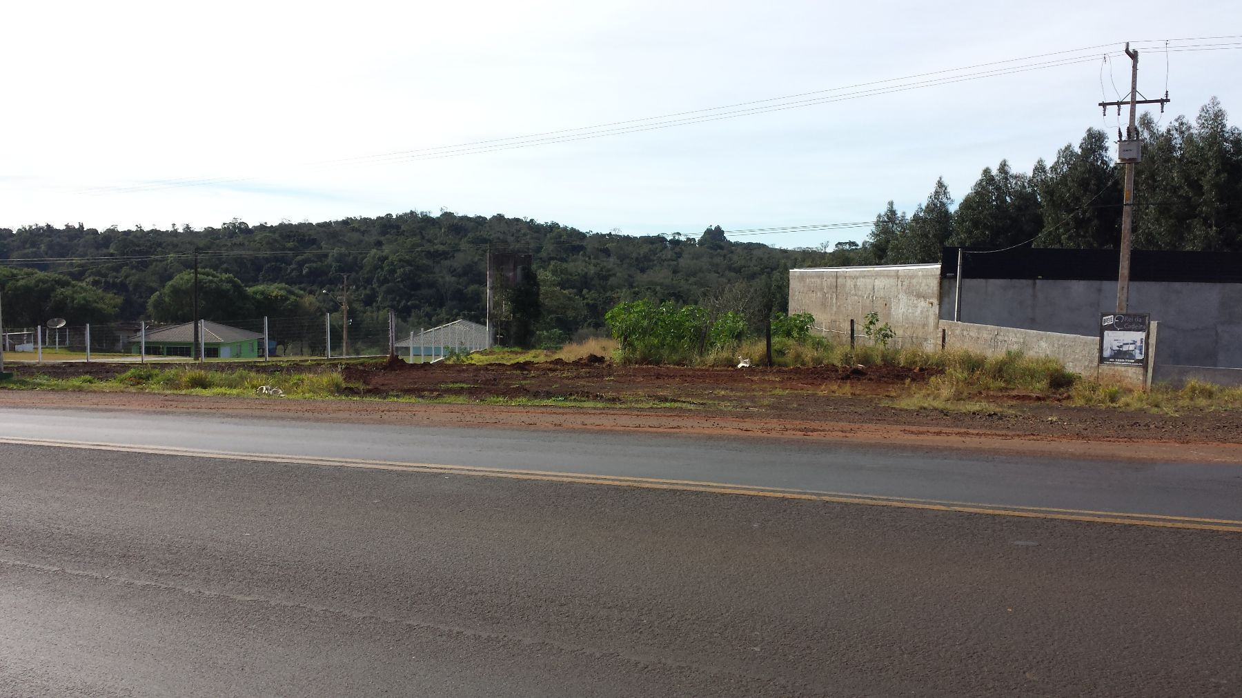 VENDE-SE LOTE COMERCIAL NA BR 280