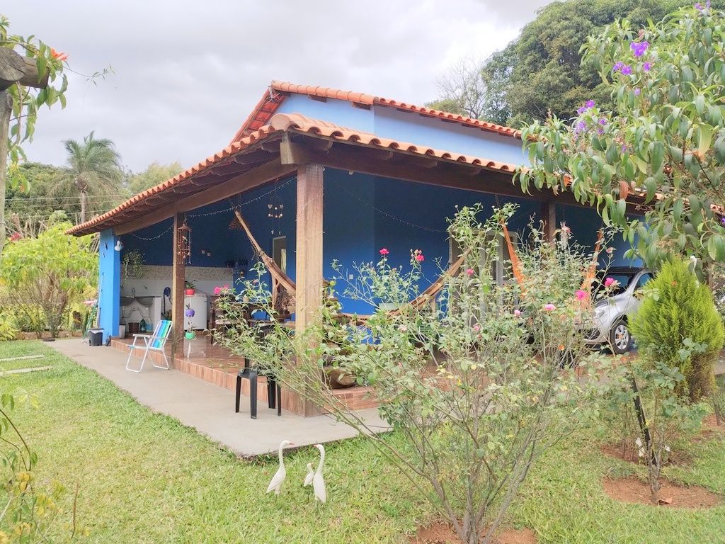 Chácara 5000m², casa nova, 10 km de Uberlândia MG.