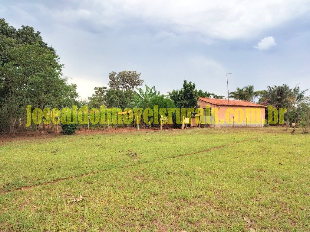 Sítio 1,58 alqueires, 23 km de Uberlândia MG.