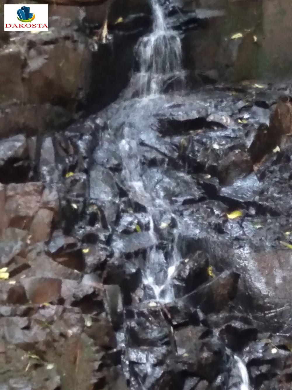 8.100 Metros Quadrados linda chcara pertinho cidade e do asfalto duas cachoeira