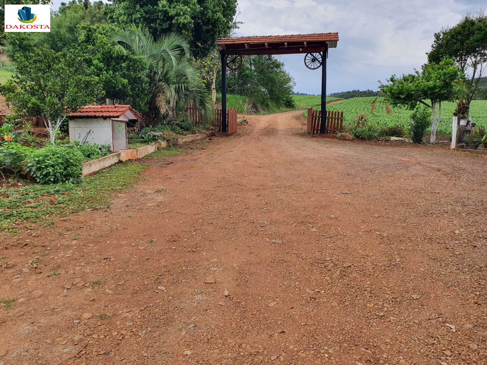 2 Alqueires Maravilhosa Chácara praticamente dentro da Cidade