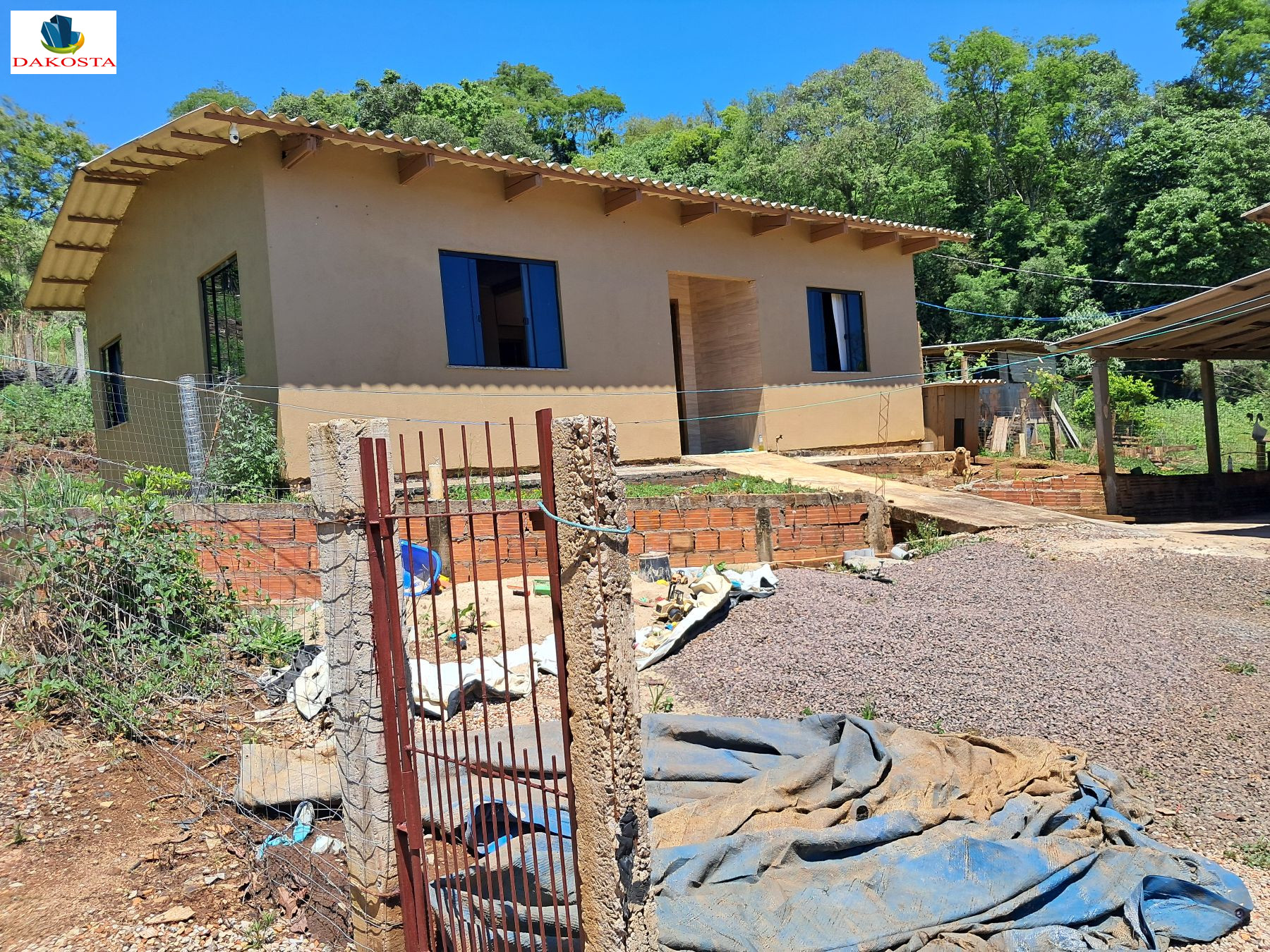 6000 Metros Quadrados linda Chácara + Casa + Açudes