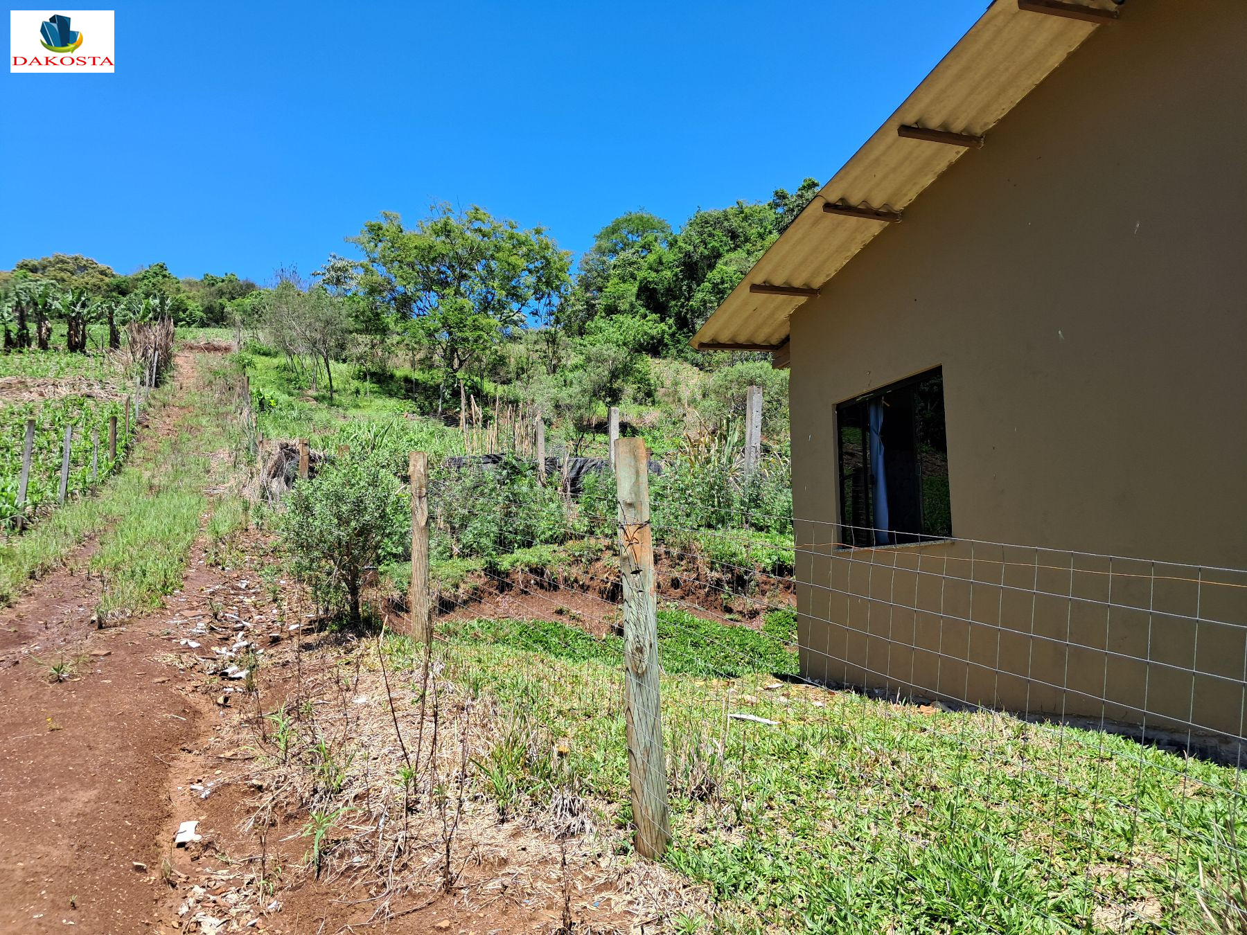 6000 Metros Quadrados linda Chácara + Casa + Açudes