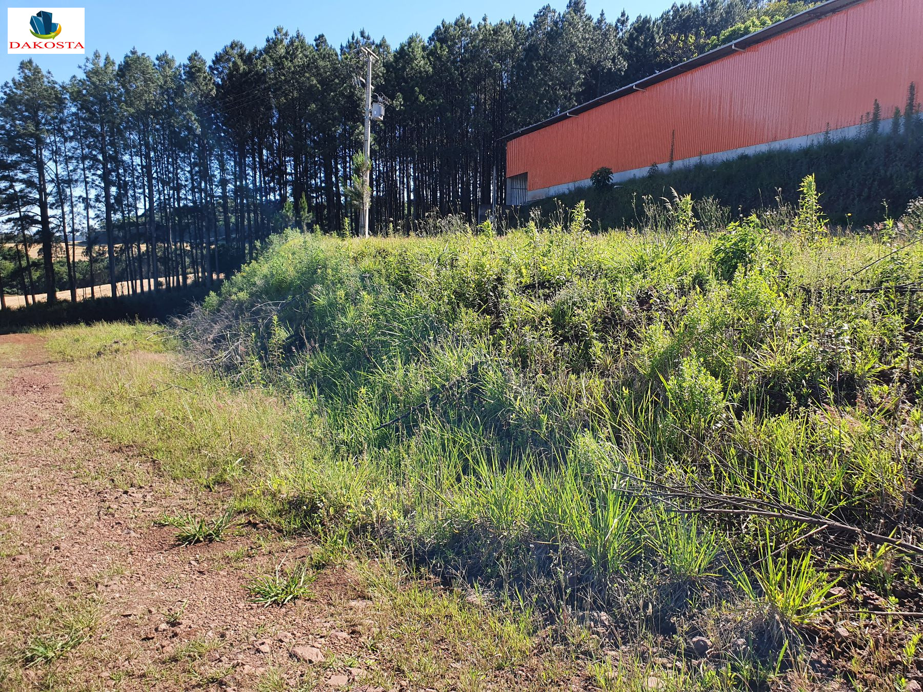 20.000 Metros Quadrados com um Barracão de 1.000m² Ótima Oport...