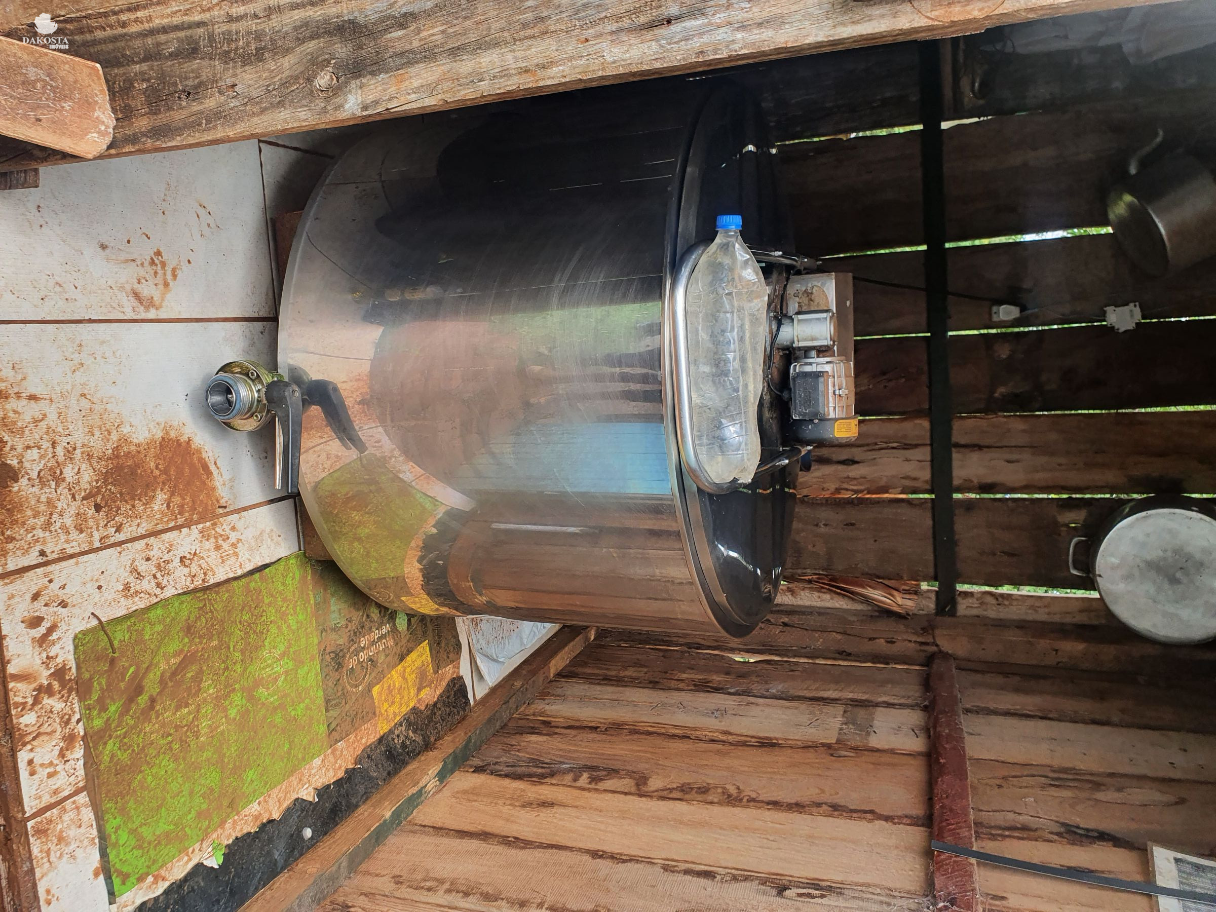 2.6 Alqueires com duas casa + estrutura simples para leite com...