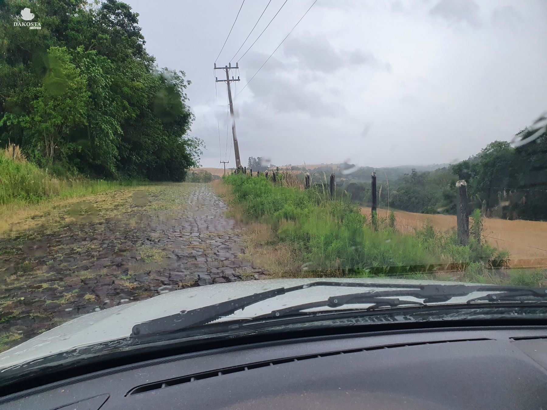 27 alqueires com 19 de lavouras 4 de pastagem toda cercada