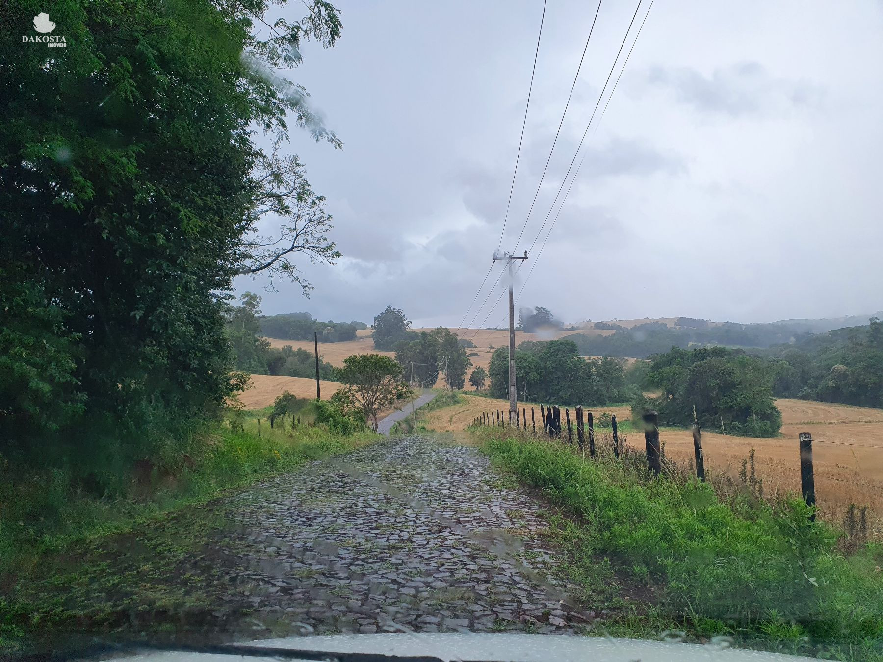 27 alqueires com 19 de lavouras 4 de pastagem toda cercada