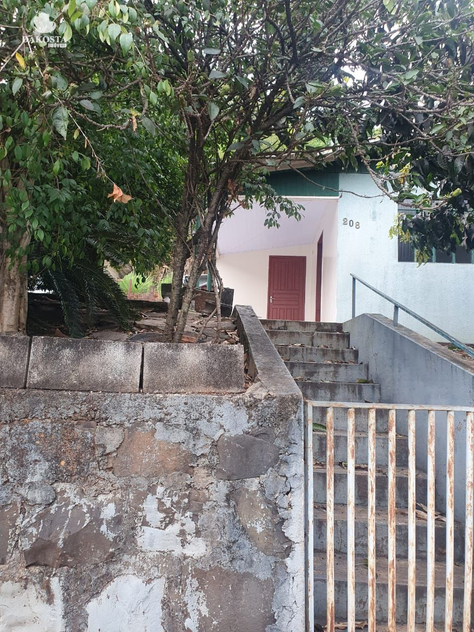 Casa com 106m² terreno grande, região alta Visão panorâmica 