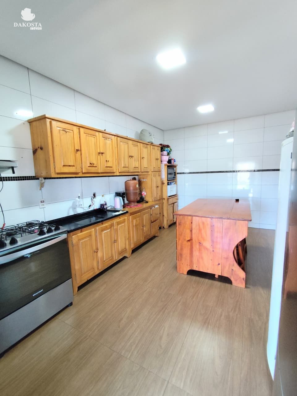 Maravilhosa Casa com 280 metros, alto padrão, Bairro Cristo Re...
