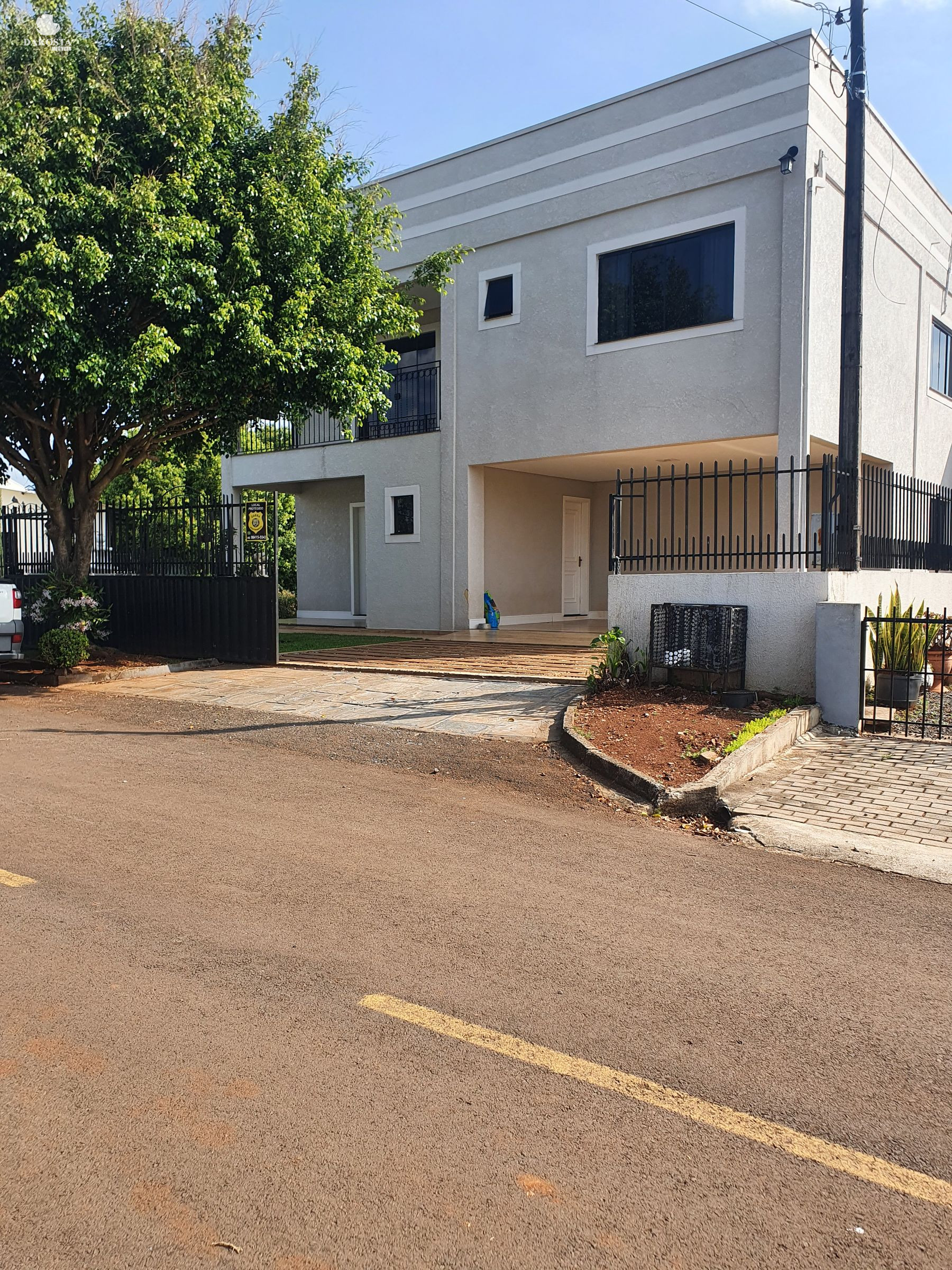 Maravilhosa Casa com 378m² Terreno de 1,700m² piscina Excelent...