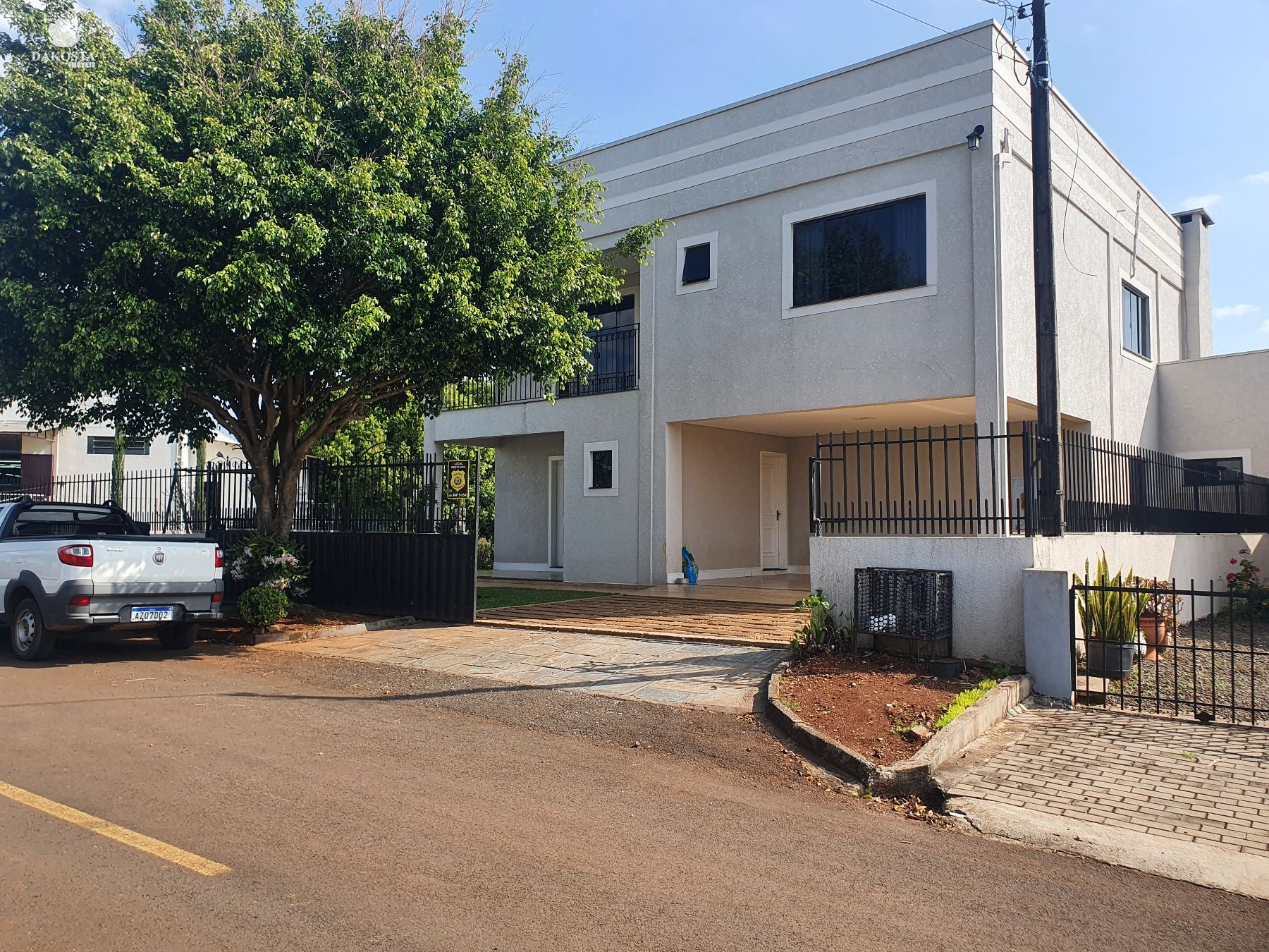 Maravilhosa Casa com 378m² Terreno de 1,700m² piscina Excelent...