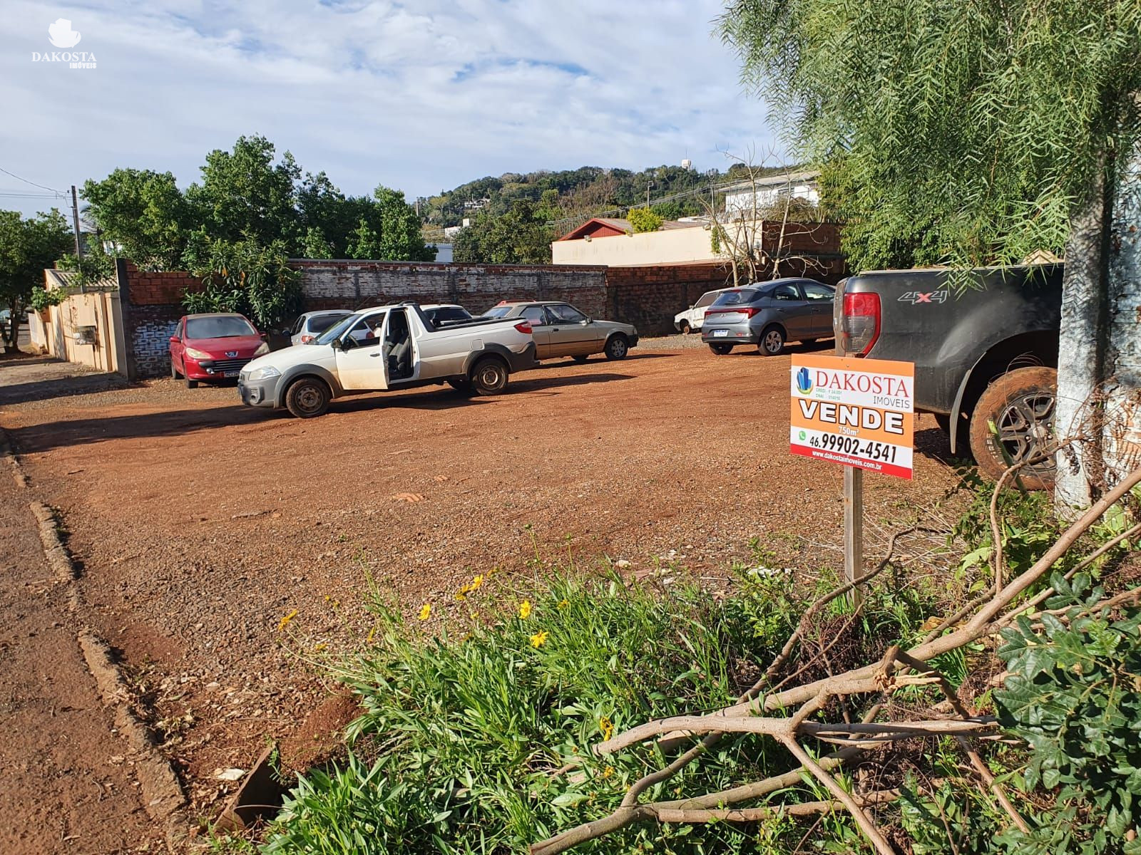 LOTE com 750m² na Travessa Iguaçu bairro Vila nova
