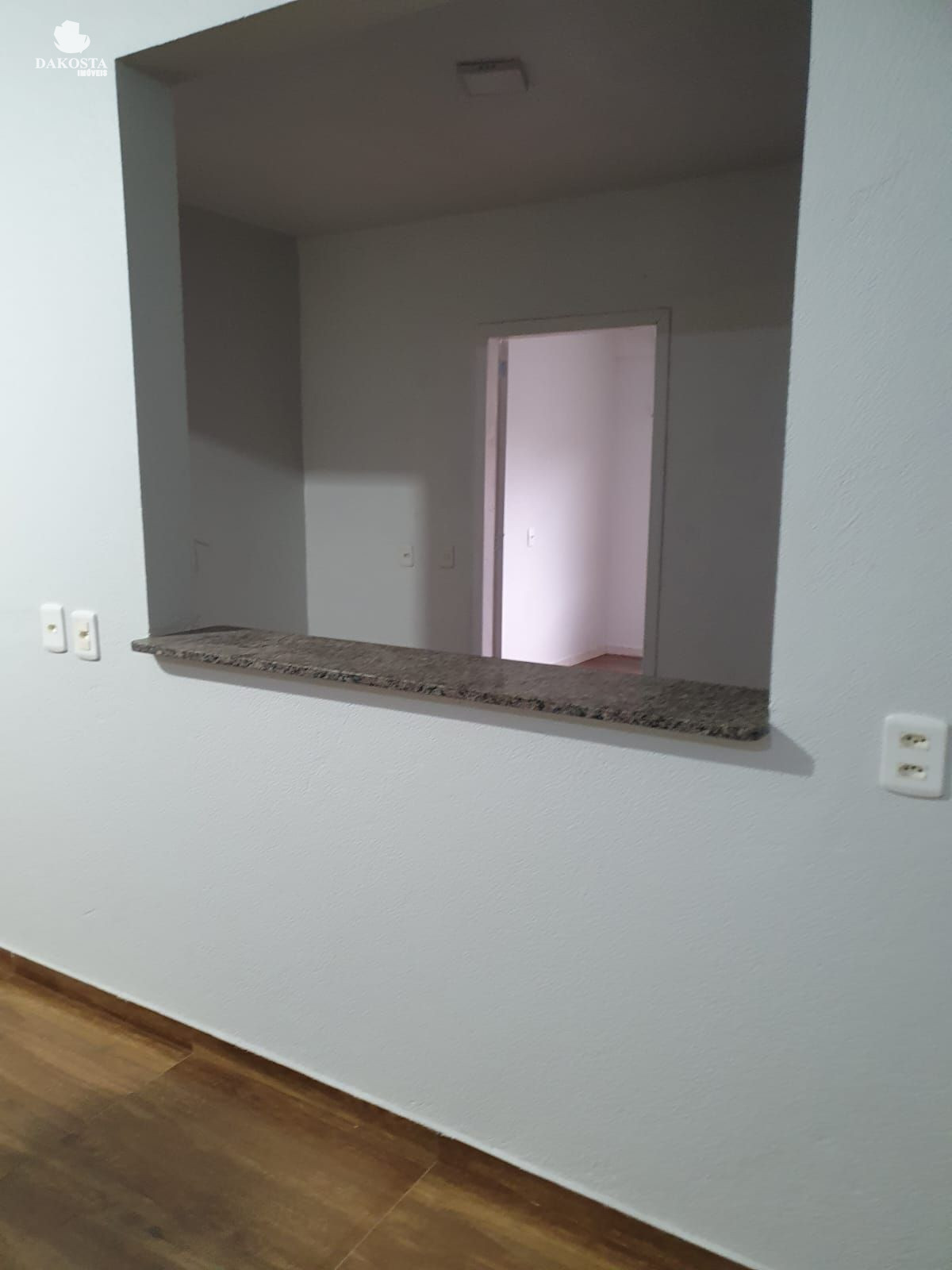 Casa de alvenaria com156m² com laje Terreno com 275 m²