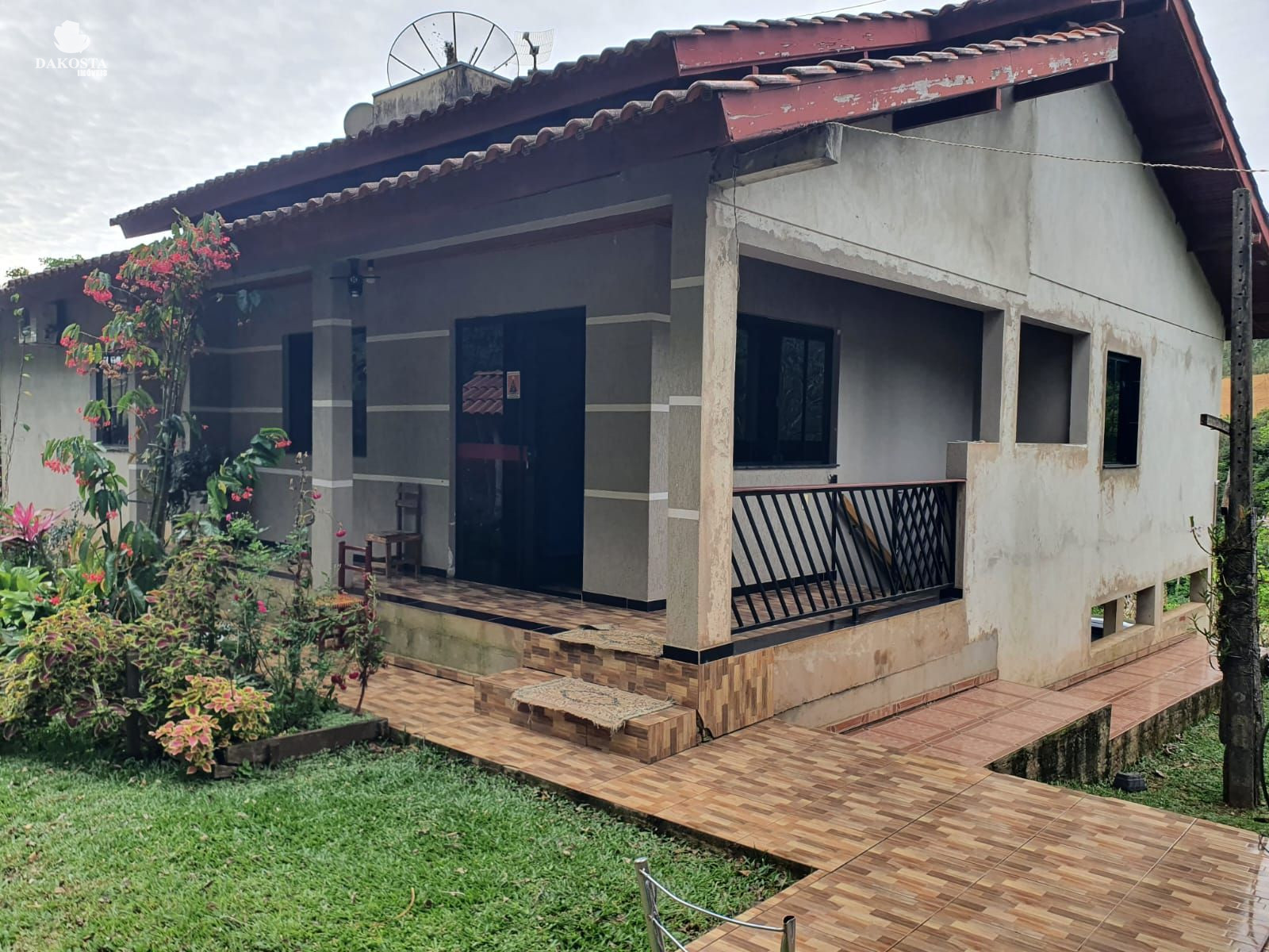 30.000 M² Maravilhosa Chácara com Casa de 270m² Alvenaria dois...