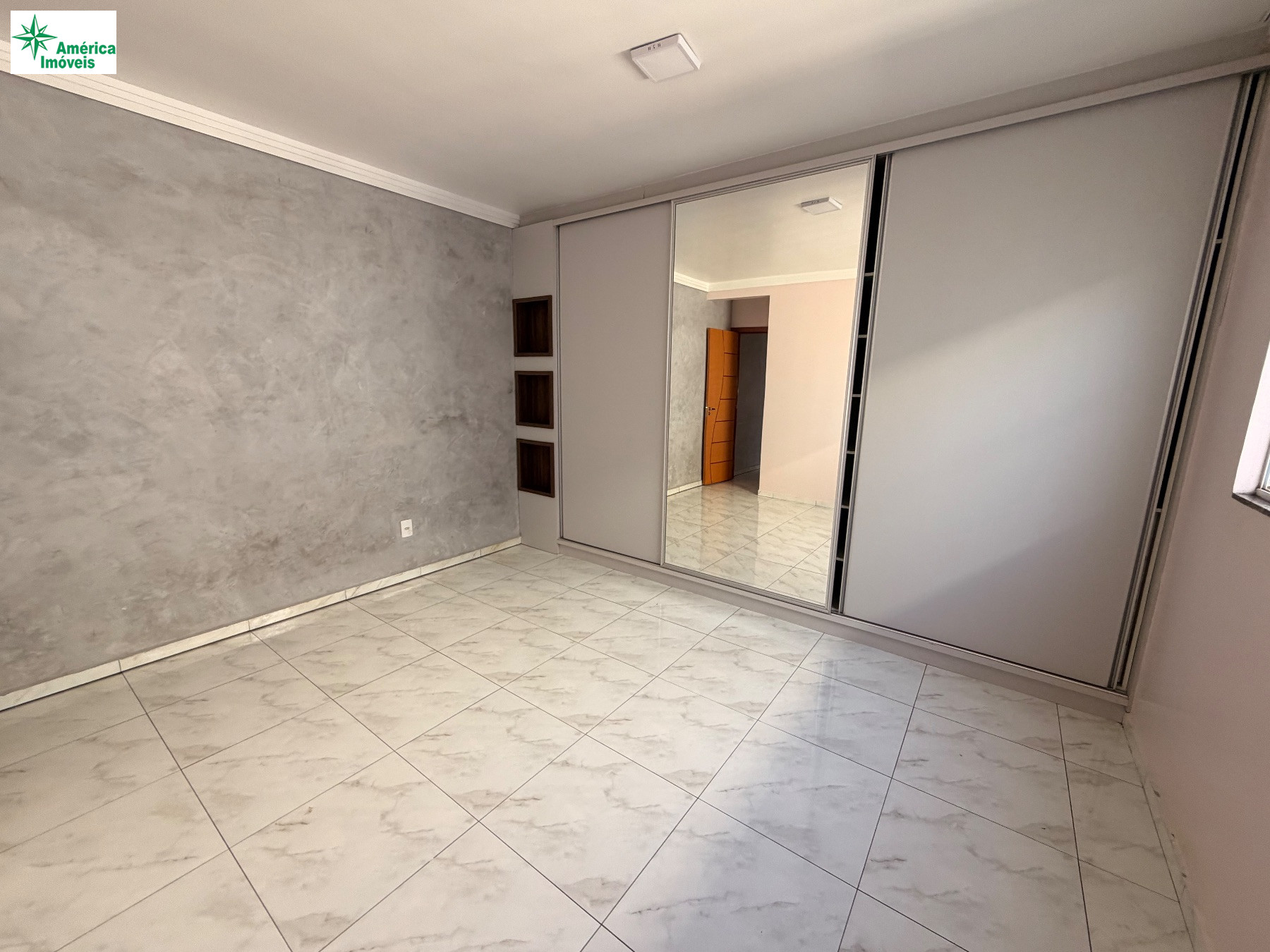 CASA PARA LOCAÇÃO BAIRRO SUDOESTE — foto 6
