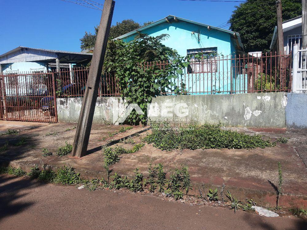Vendo Casa no Bairro Planalto em Pato Branco - PR.