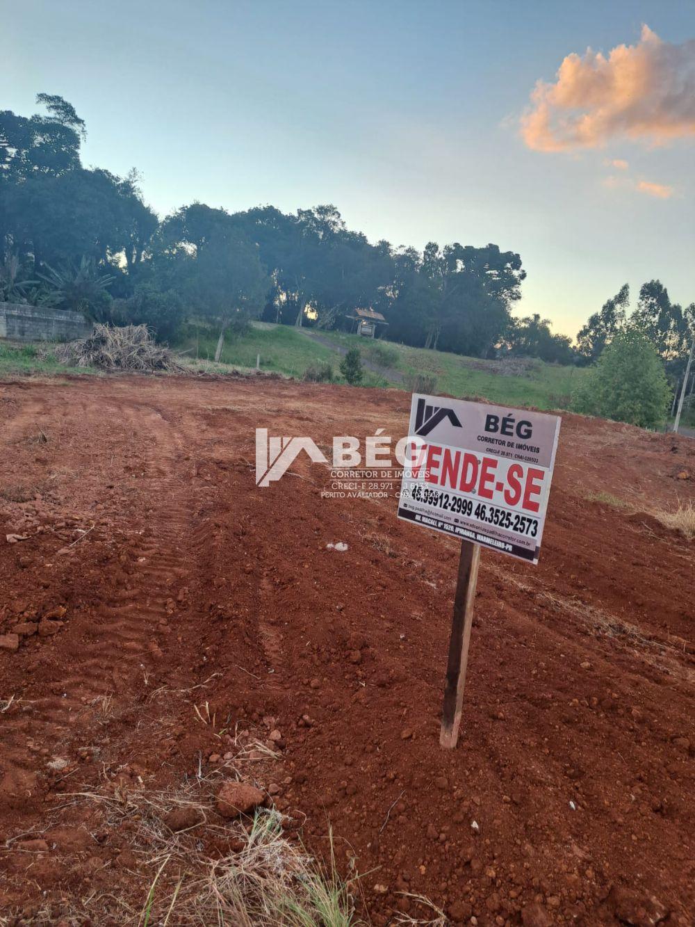 Vendo Lote De Esquina com 620,033 m no Centro de Marmeleiro -PR.