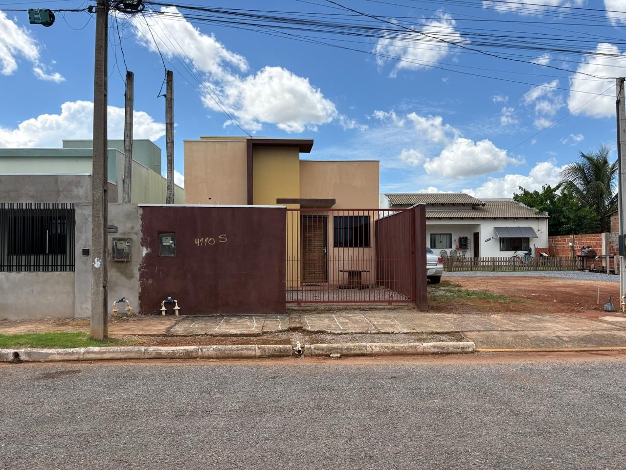 CASA EM ALVENARIA A VENDA