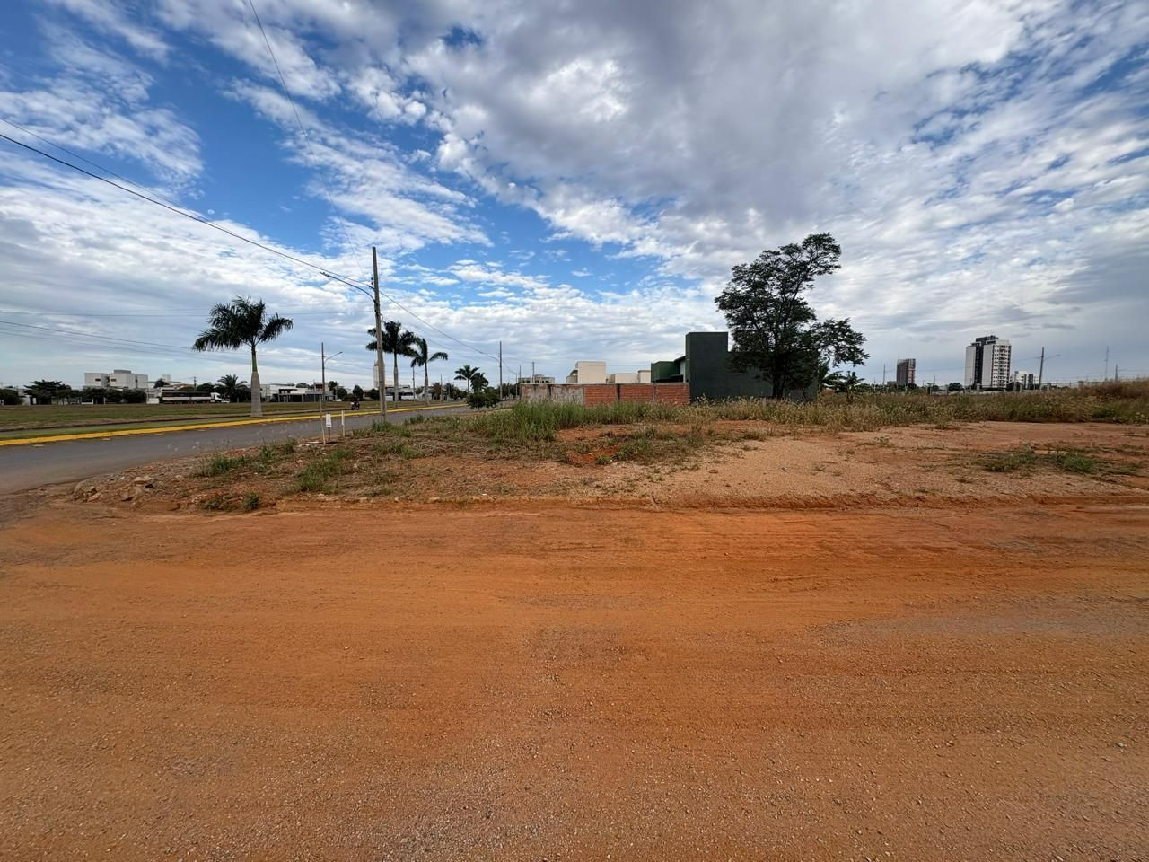 TERRENO COMERCIAL