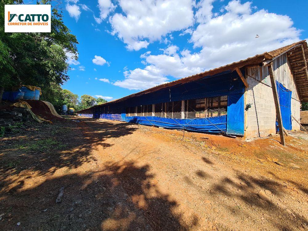EXCELENTE OPORTUNIDADE DE INVESTIMENTO DE CHCARA PRXIMA A CIDADE! 