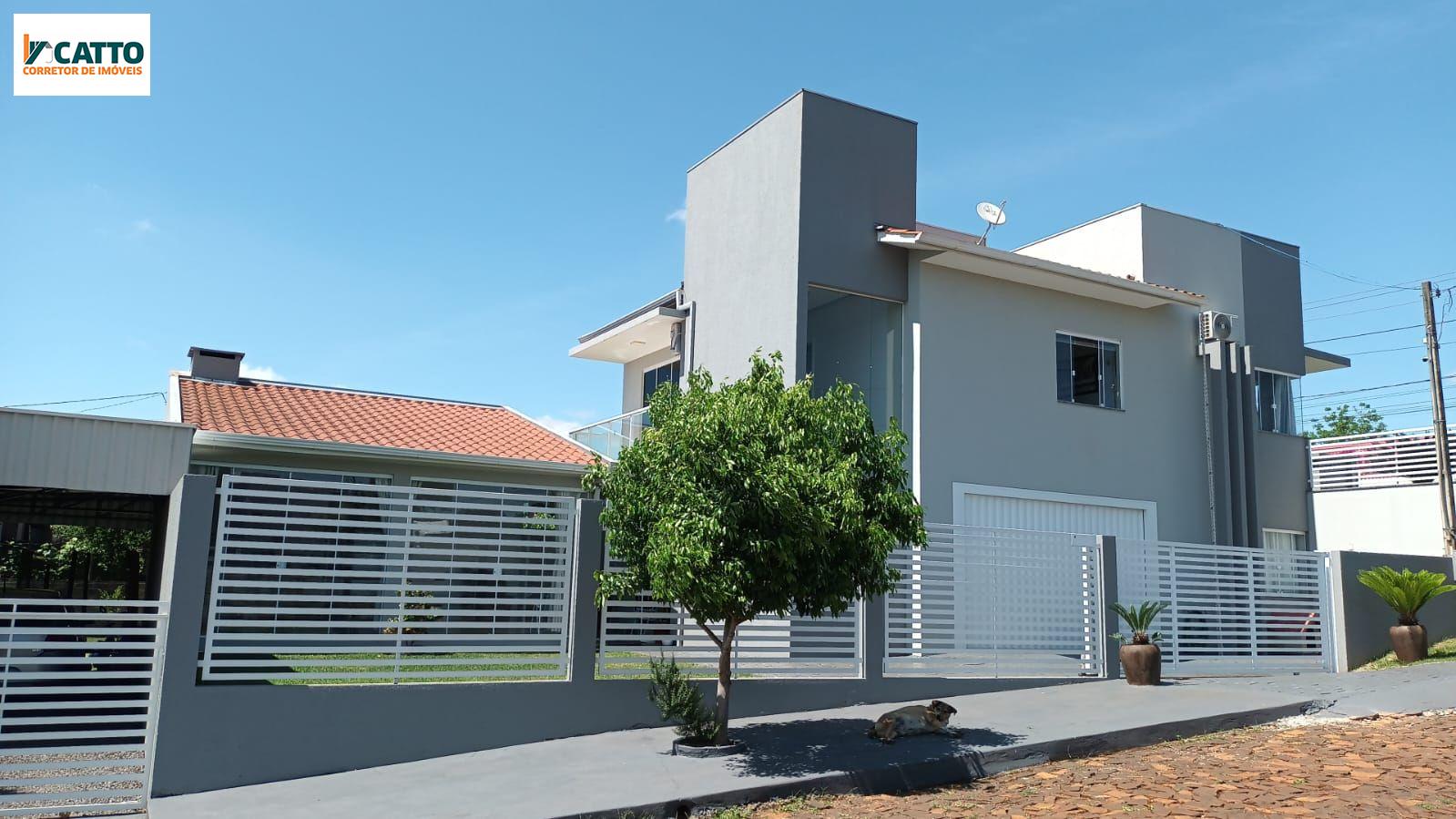 Casa de ALTO PADRO de 221,78 m  prox. PINHEIRO CLUBE DE CAMPO 