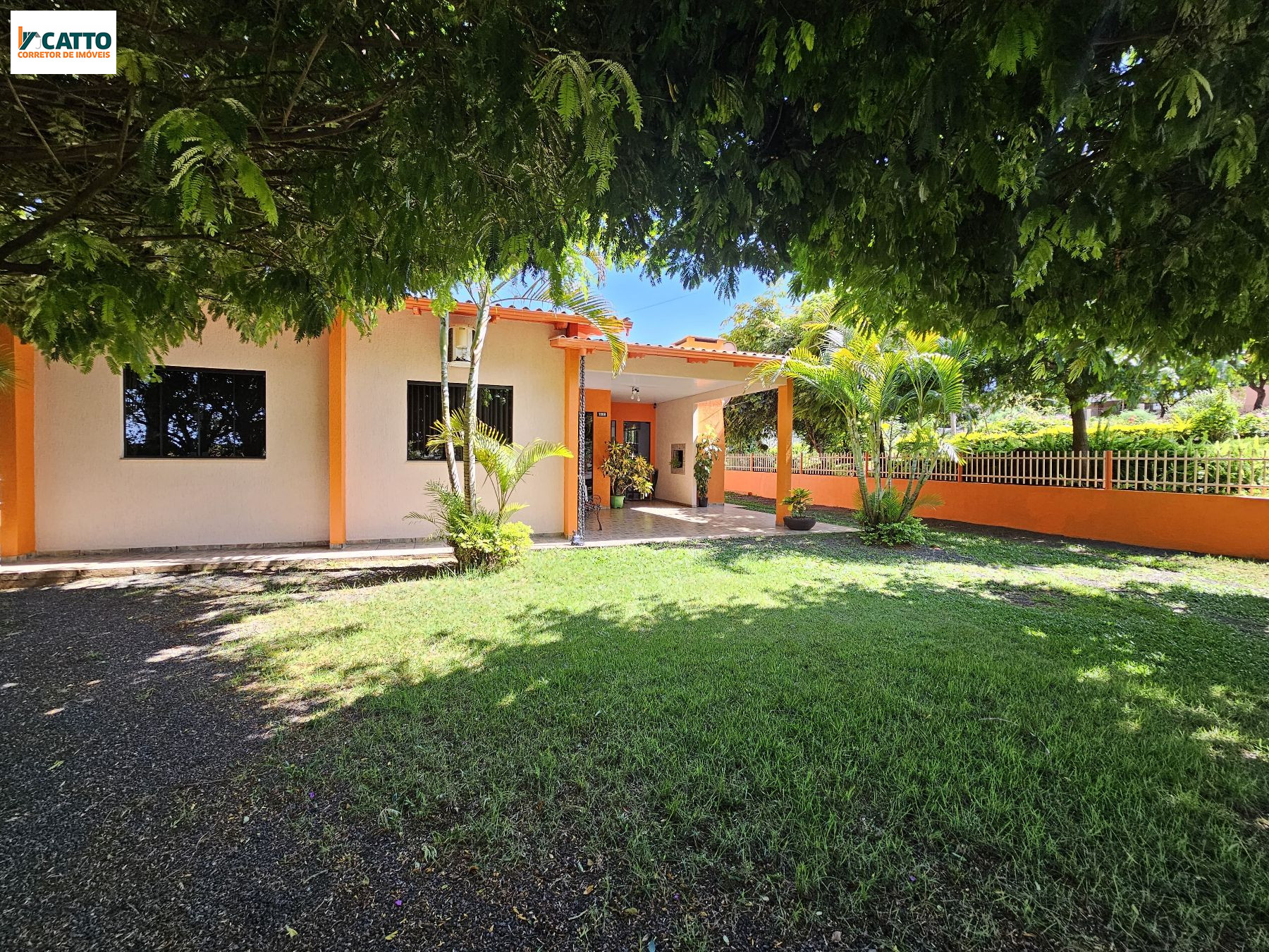 J Catto Imveis em Santa Izabel do Oeste PR