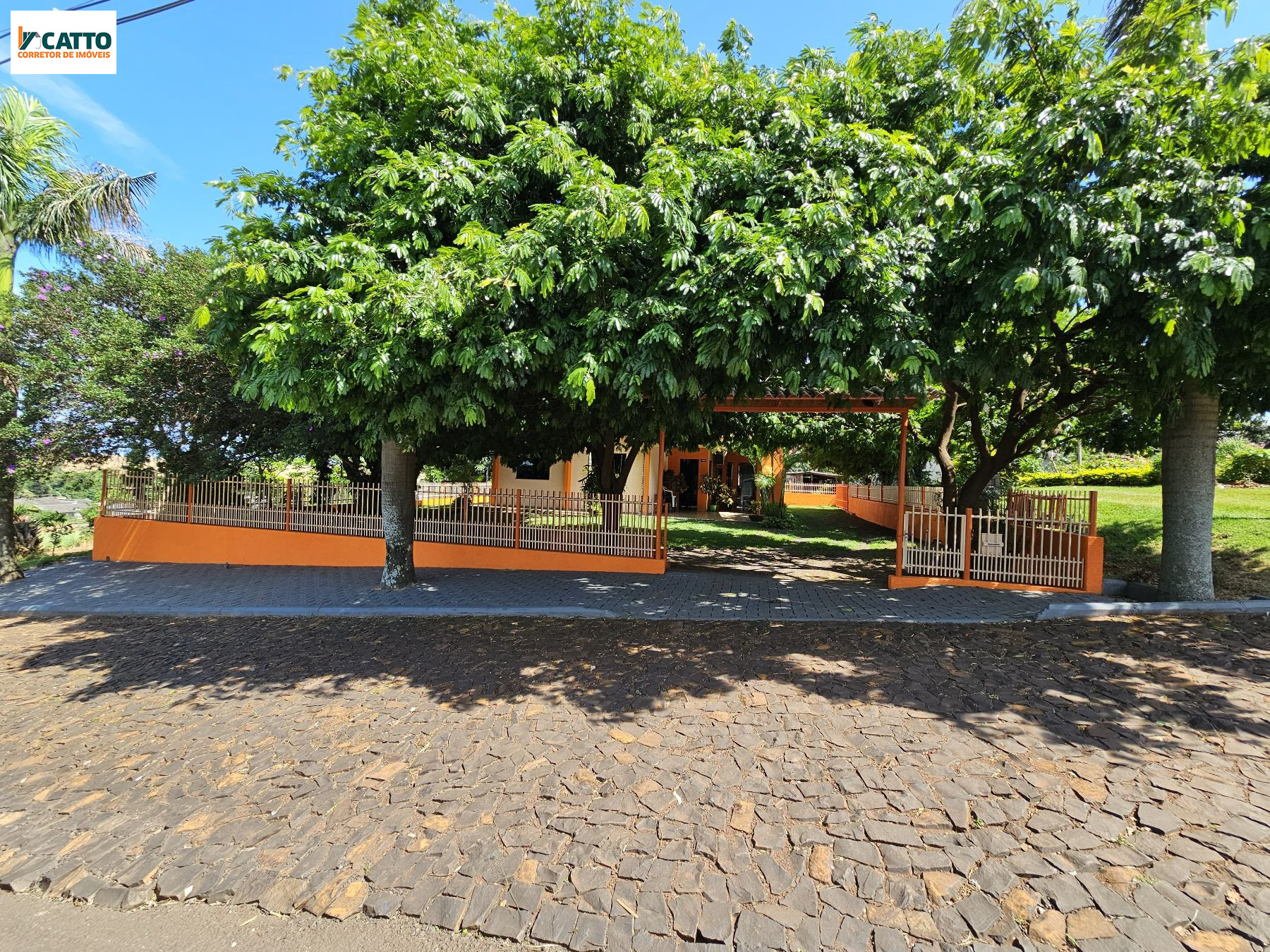 J Catto Imveis em Santa Izabel do Oeste PR