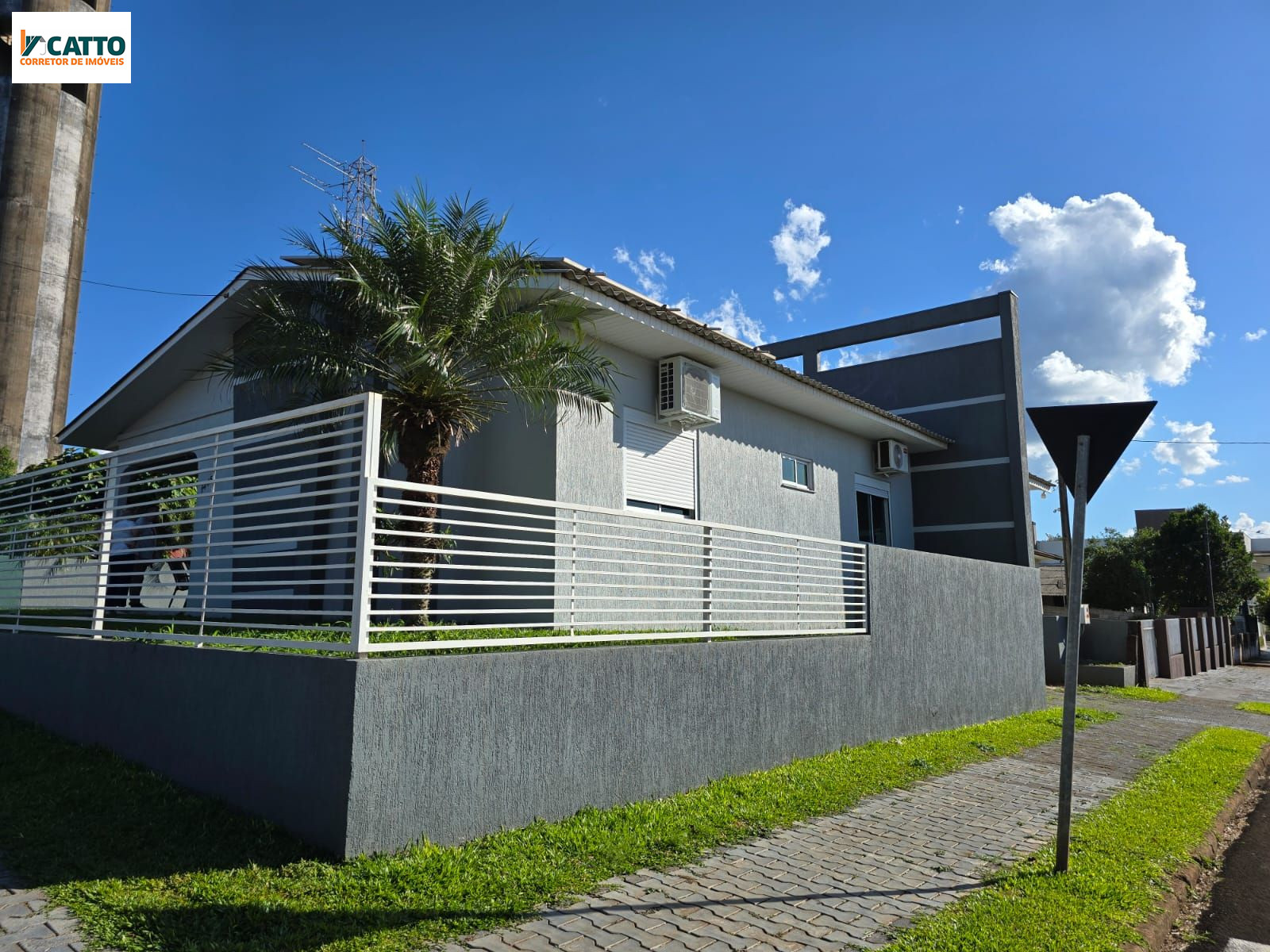 J Catto Imveis em Santa Izabel do Oeste PR