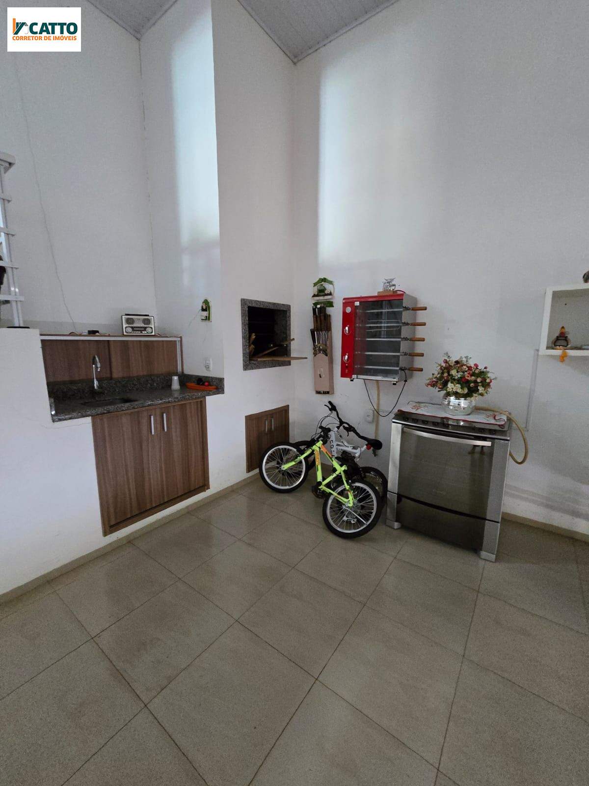 J Catto Imveis em Santa Izabel do Oeste PR