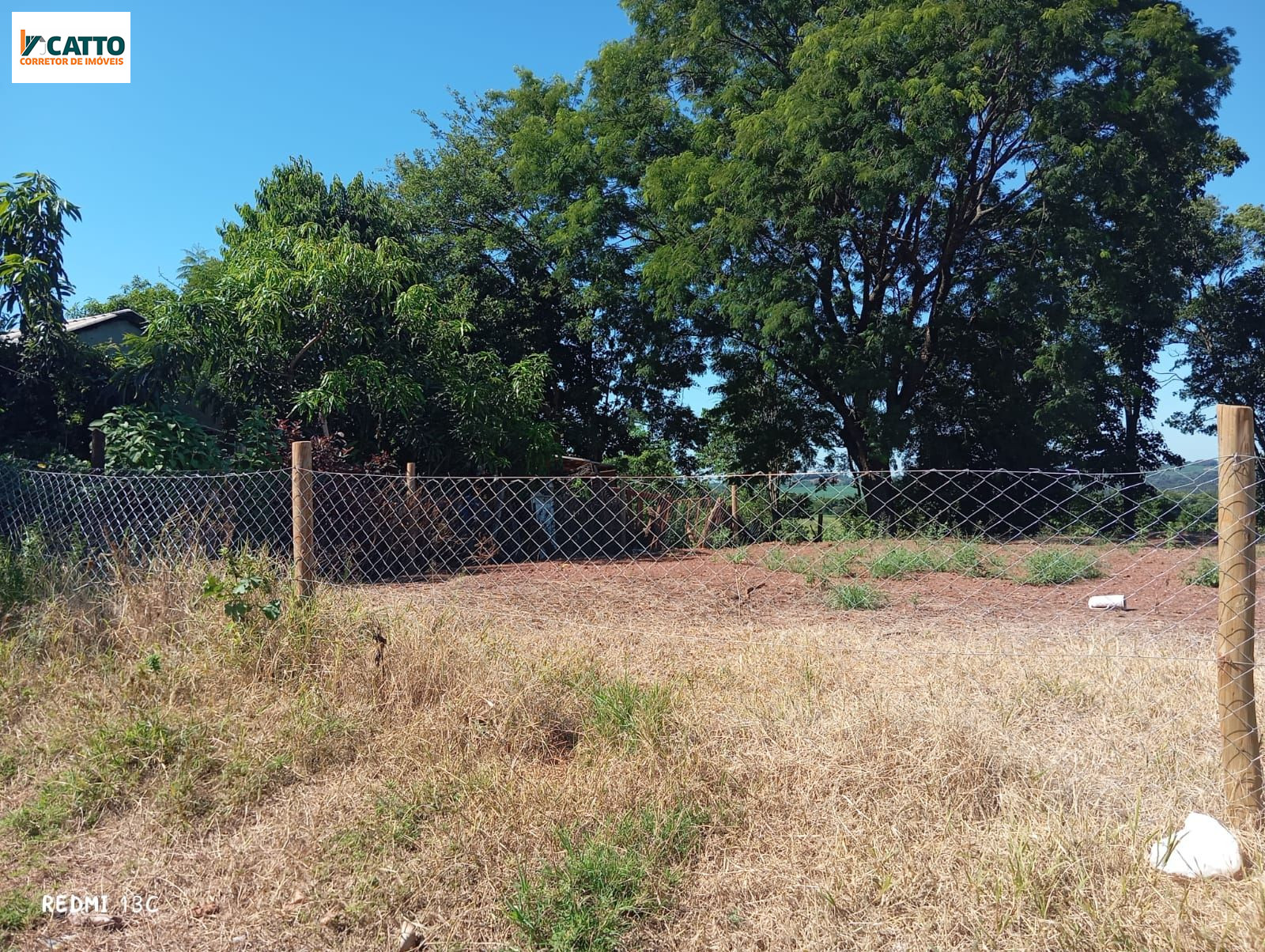 J Catto Im�veis em Santa Izabel do Oeste PR