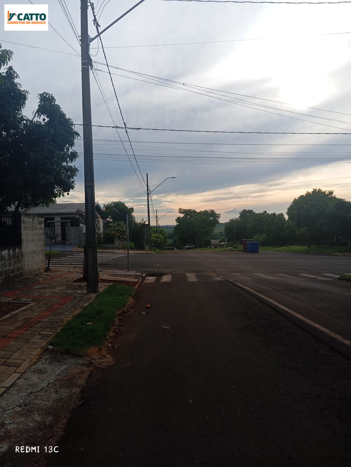 J Catto Im�veis em Santa Izabel do Oeste PR