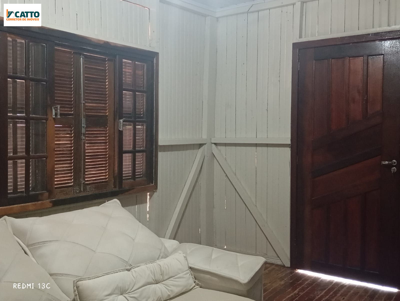 J Catto Im�veis em Santa Izabel do Oeste PR