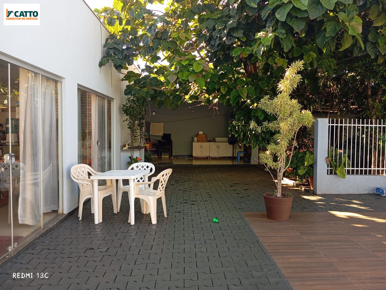 J Catto Im�veis em Santa Izabel do Oeste PR